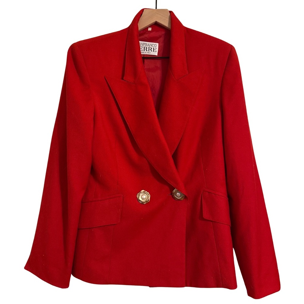 Gianfranco Ferré Vintage Red Wool Suit Set Gold Pearl Button Blazer Skirt IT 42
